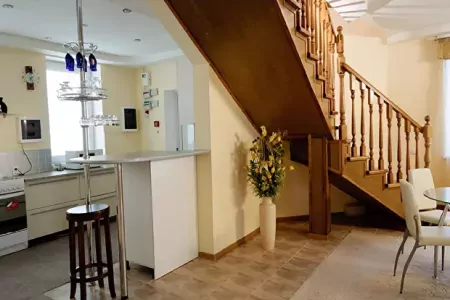 Коттедж Семейный 6-местный 3-комнатный