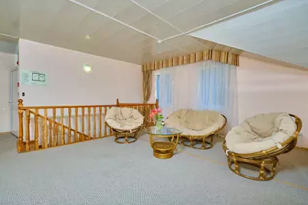 Коттедж Семейный 6-местный 3-комнатный